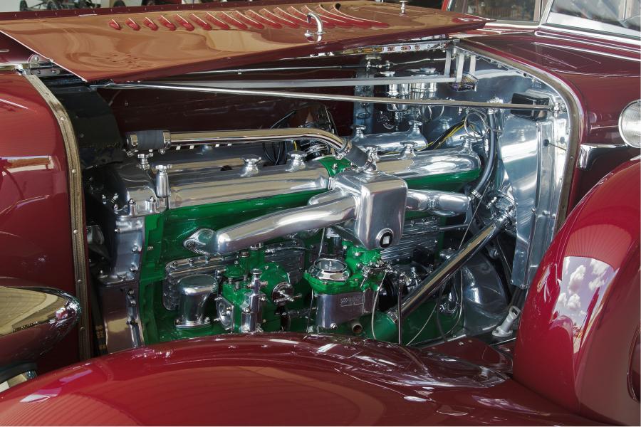  Duesenberg J310/2144 Sedan by Derham 1935 года  (фото 12 из 21)